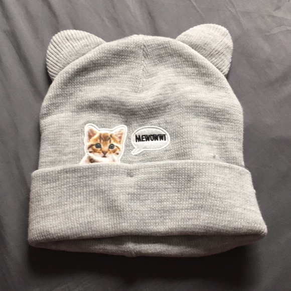 Kitty cat hat - Picture 1 of 1